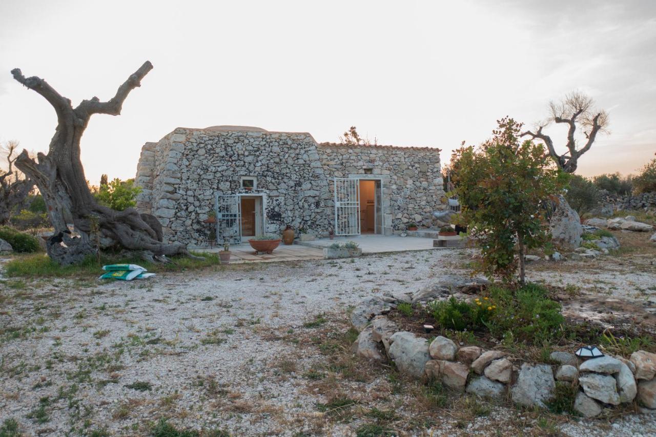 Ferienwohnung La Nicchia-Trullo Corigliano dʼOtranto Exterior foto