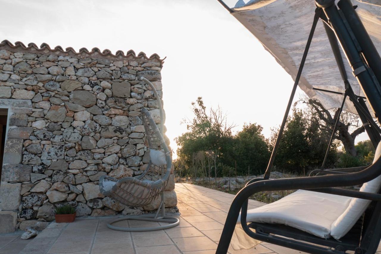 Ferienwohnung La Nicchia-Trullo Corigliano dʼOtranto Exterior foto